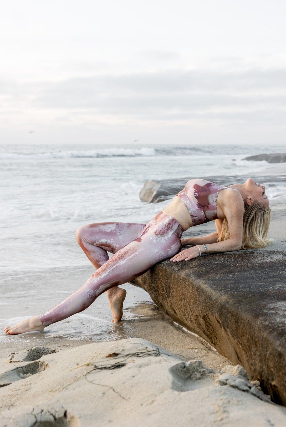 Mika Body Wear - High Rise Leggings - Eve Legging #color_aura