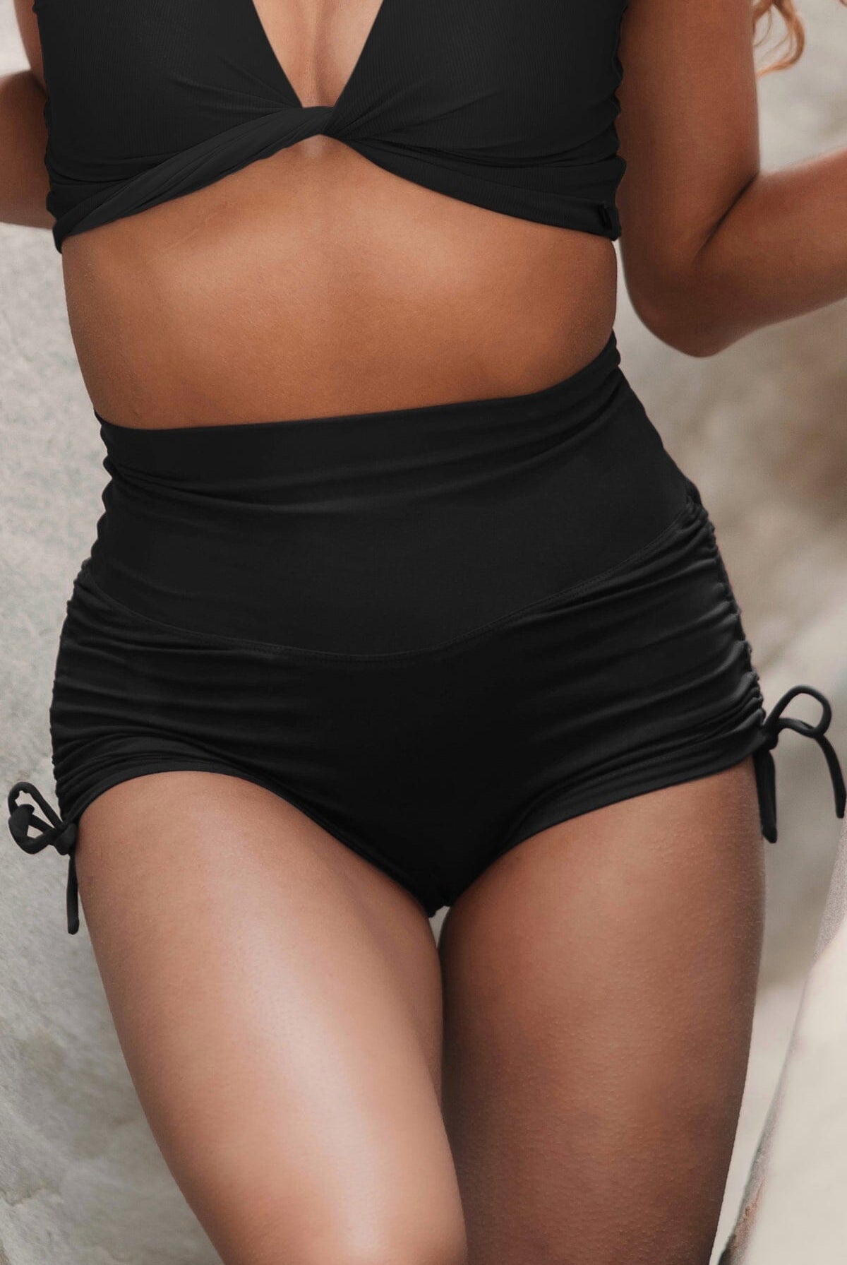 Mika Body Wear - Mikaela Short - High Waisted Shorts #color_black