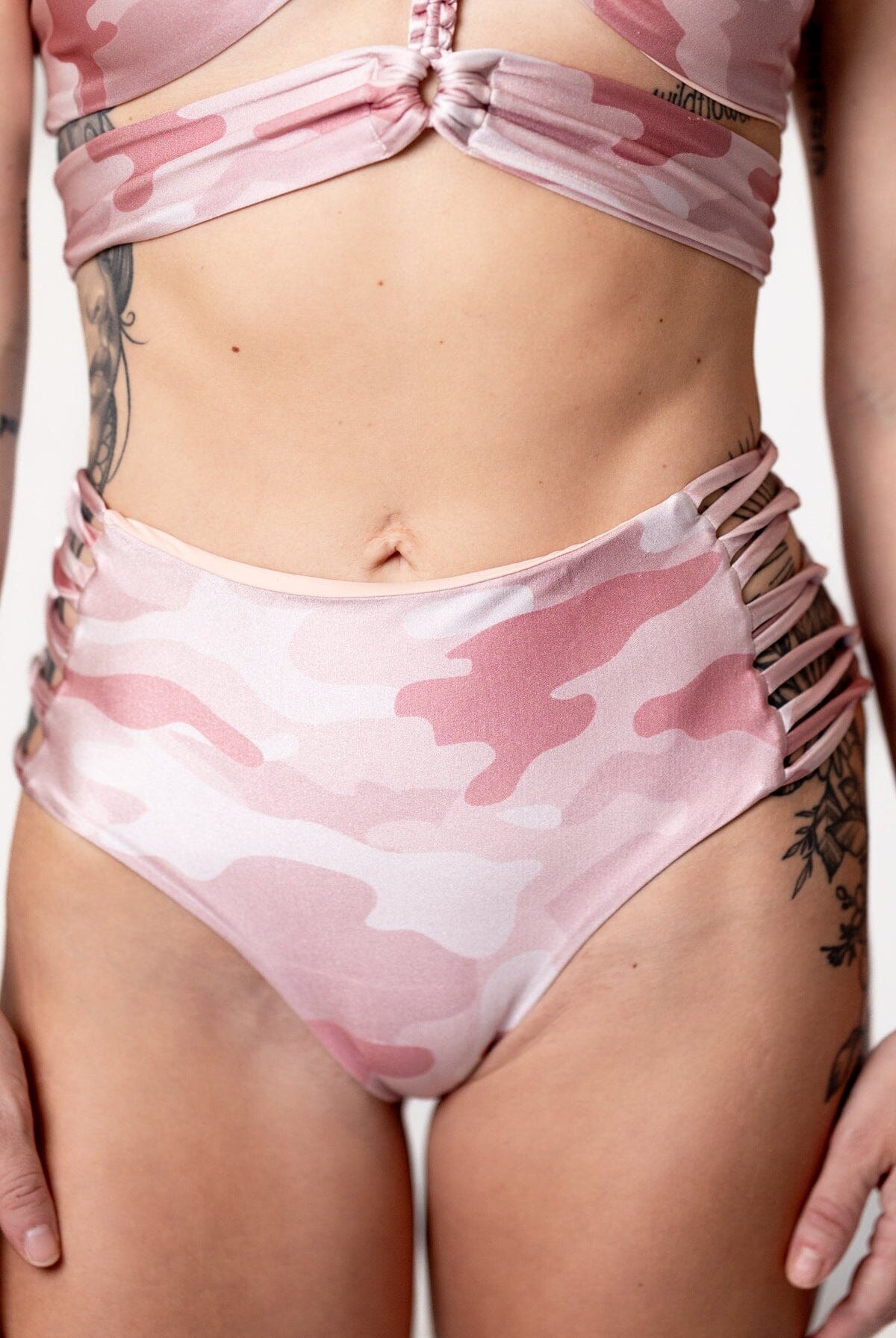 Mika Body Wear - Swim Bottoms - Rhea Bottom #color_hide-in-pink