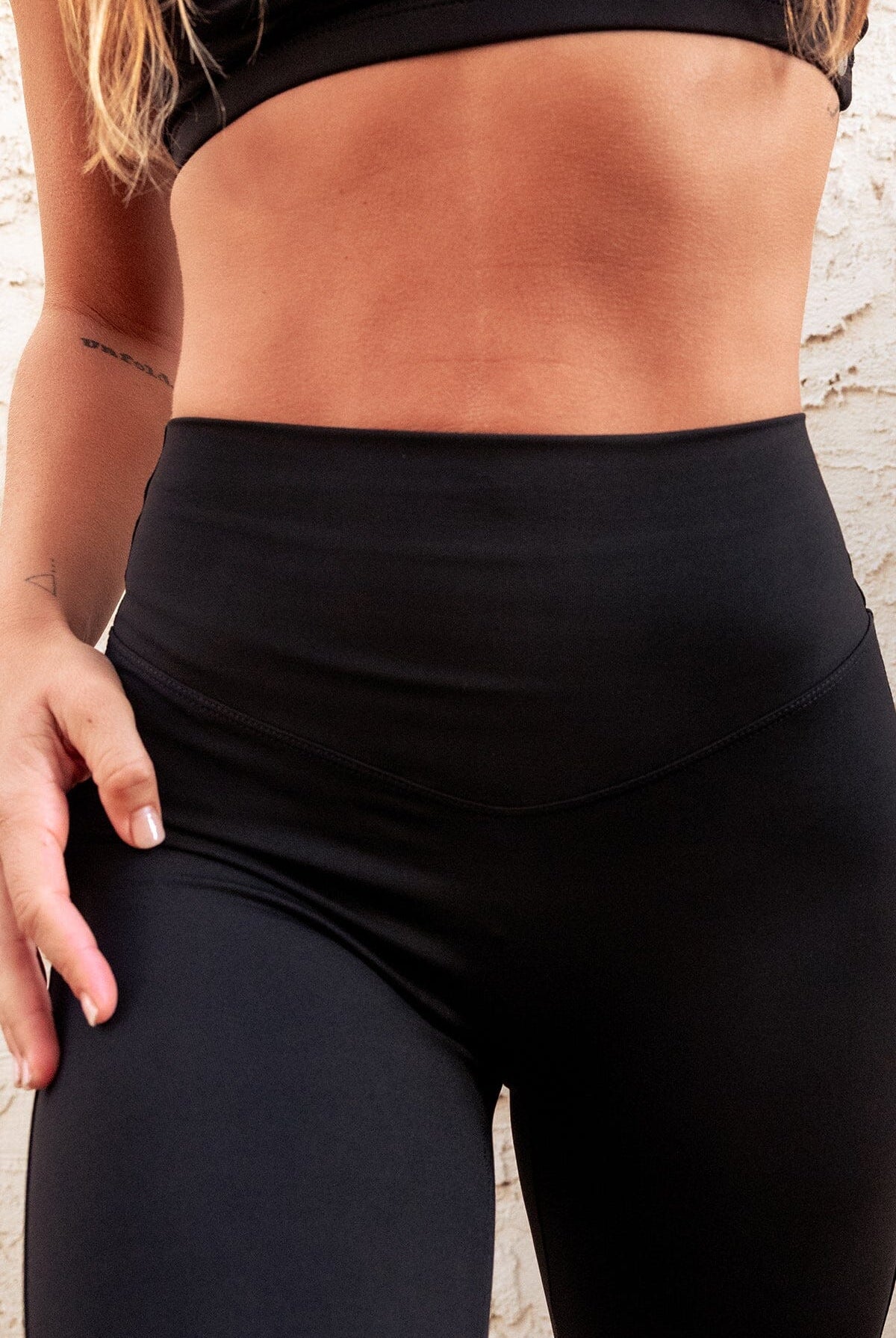 Mika Body Wear - High Rise Leggings - Veronica Legging #color_black